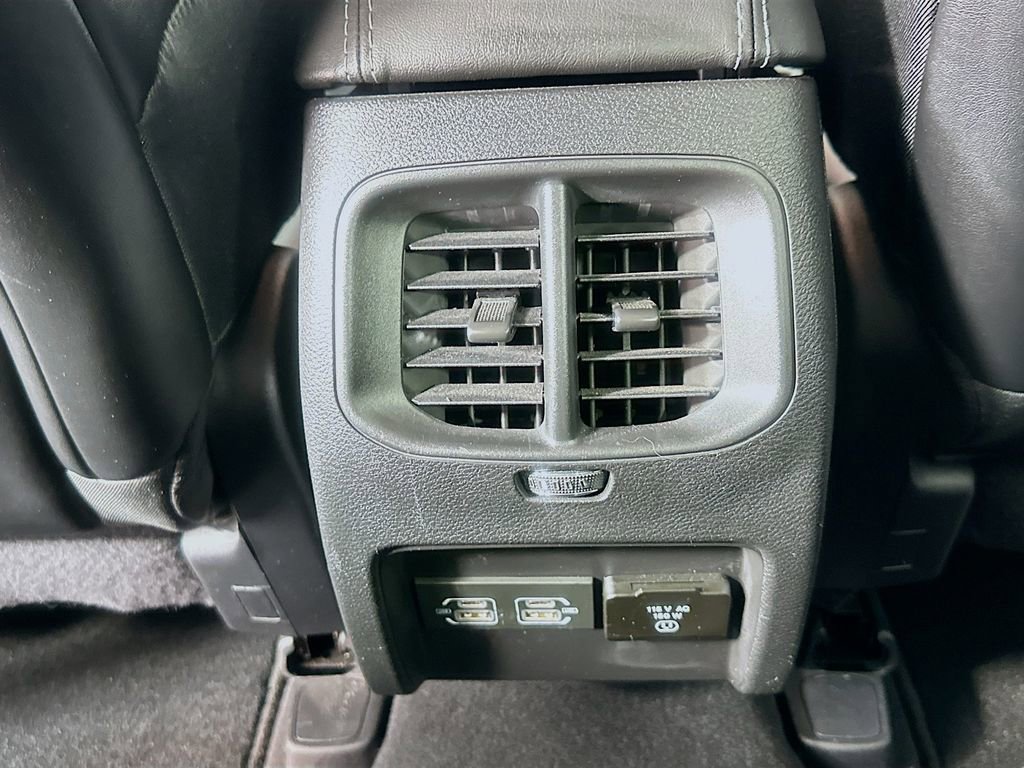 Used 2022 Jeep Cherokee Latitude Lux image 25