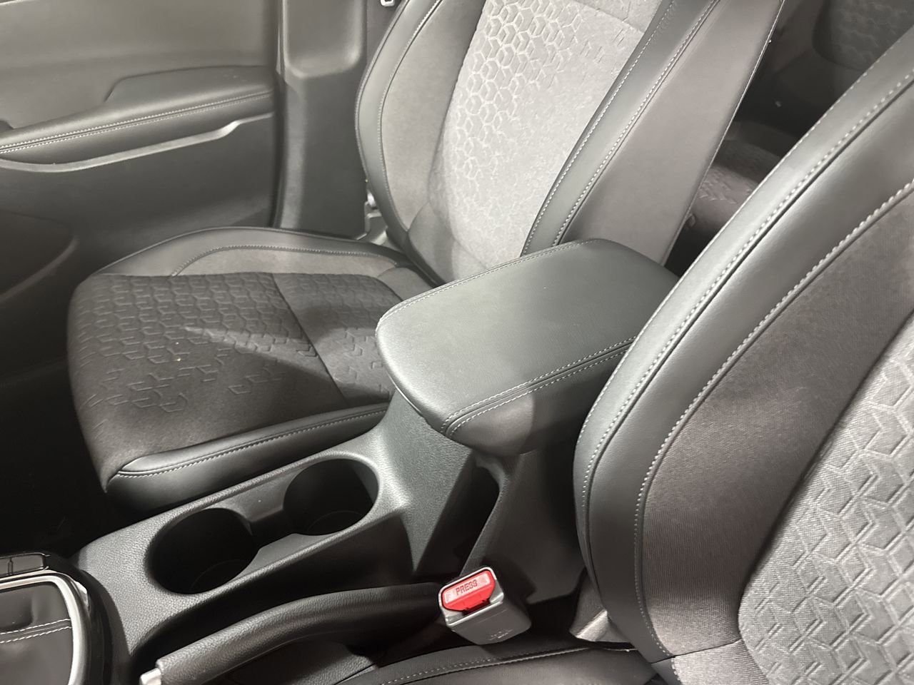 New 2026 Kia Seltos S image 26