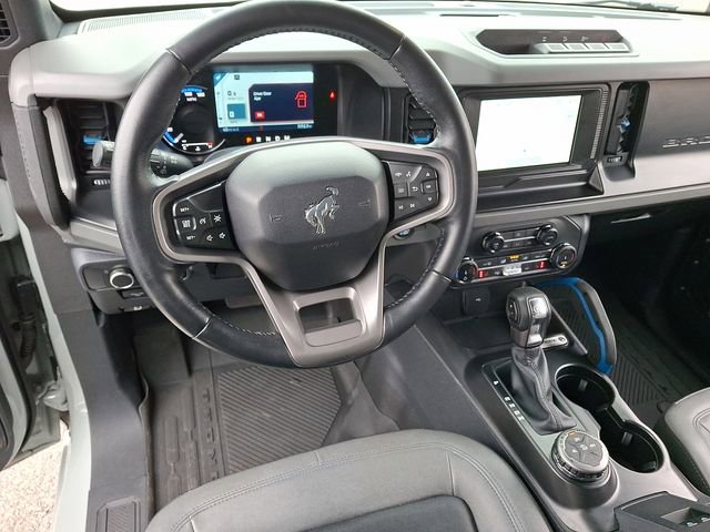 Used 2022 Ford Bronco Black Diamond image 11