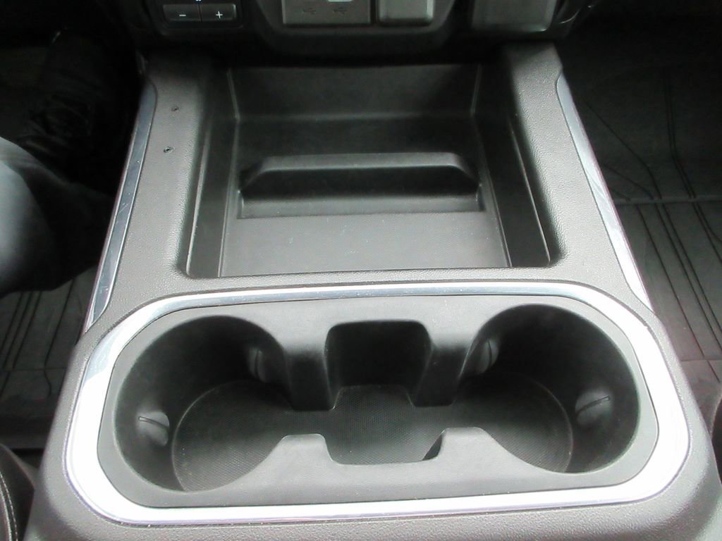 Certified 2022 Chevrolet Silverado 3500 LTZ w/ LTZ Convenience Package image 32