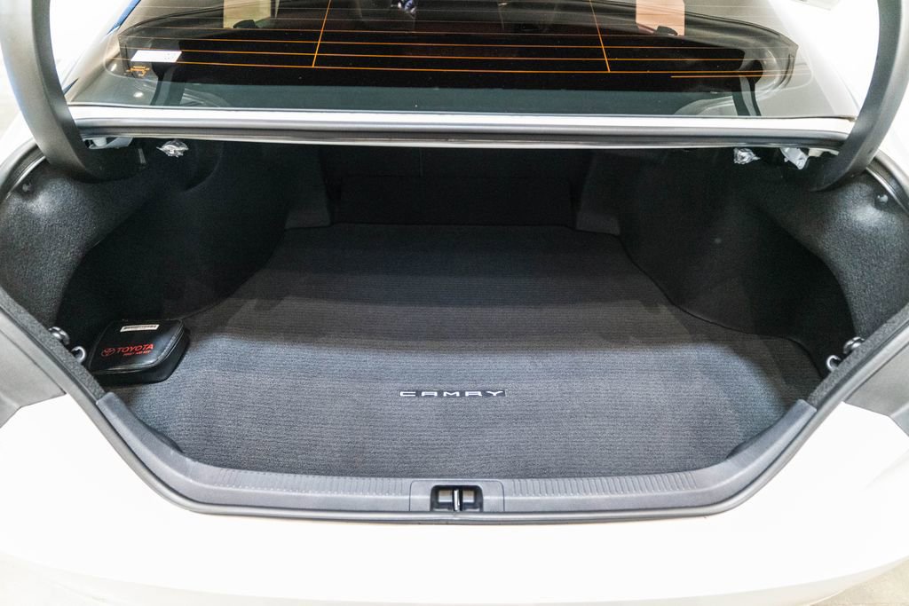 Certified 2022 Toyota Camry SE w/ Carpet Mat Package (TMS) AWD/4WD image 31