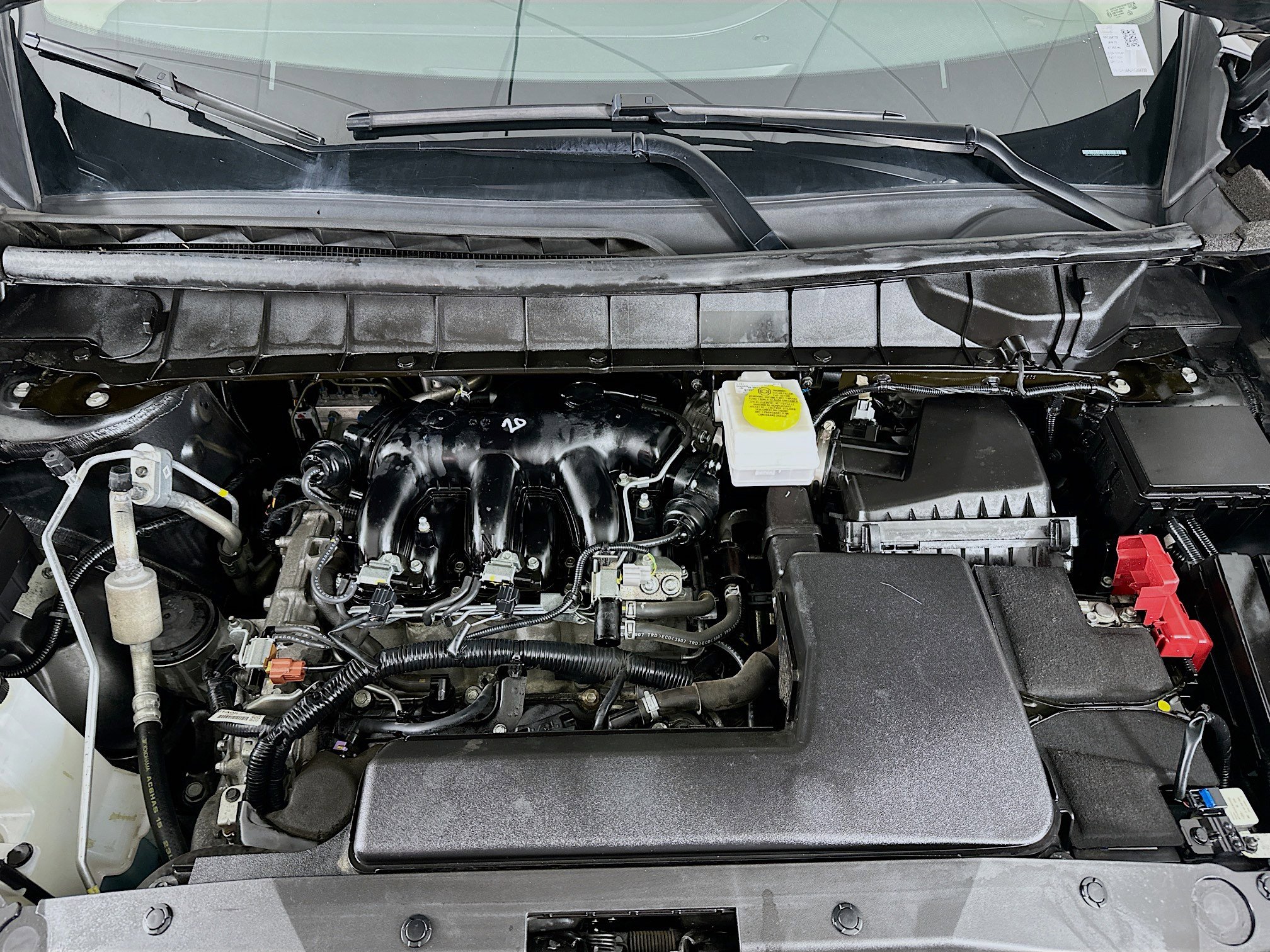 Used 2024 Nissan Pathfinder SV image 30