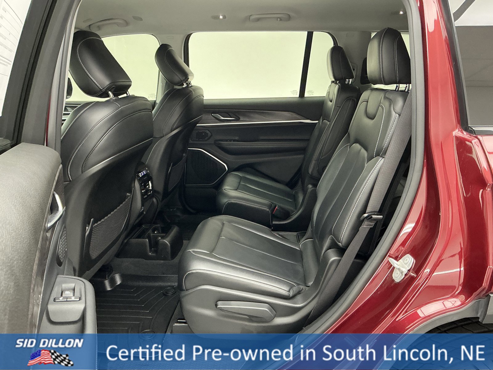 Used 2021 Jeep Grand Cherokee L Limited image 19