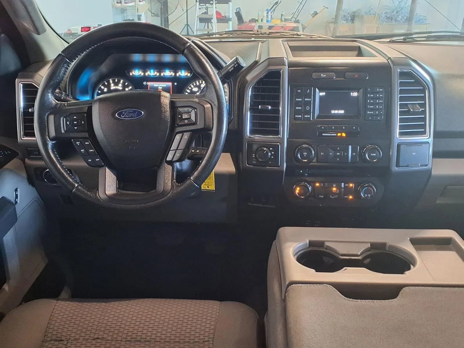 Used 2015 Ford F150 XLT w/ Equipment Group 301A Mid AWD/4WD image 17