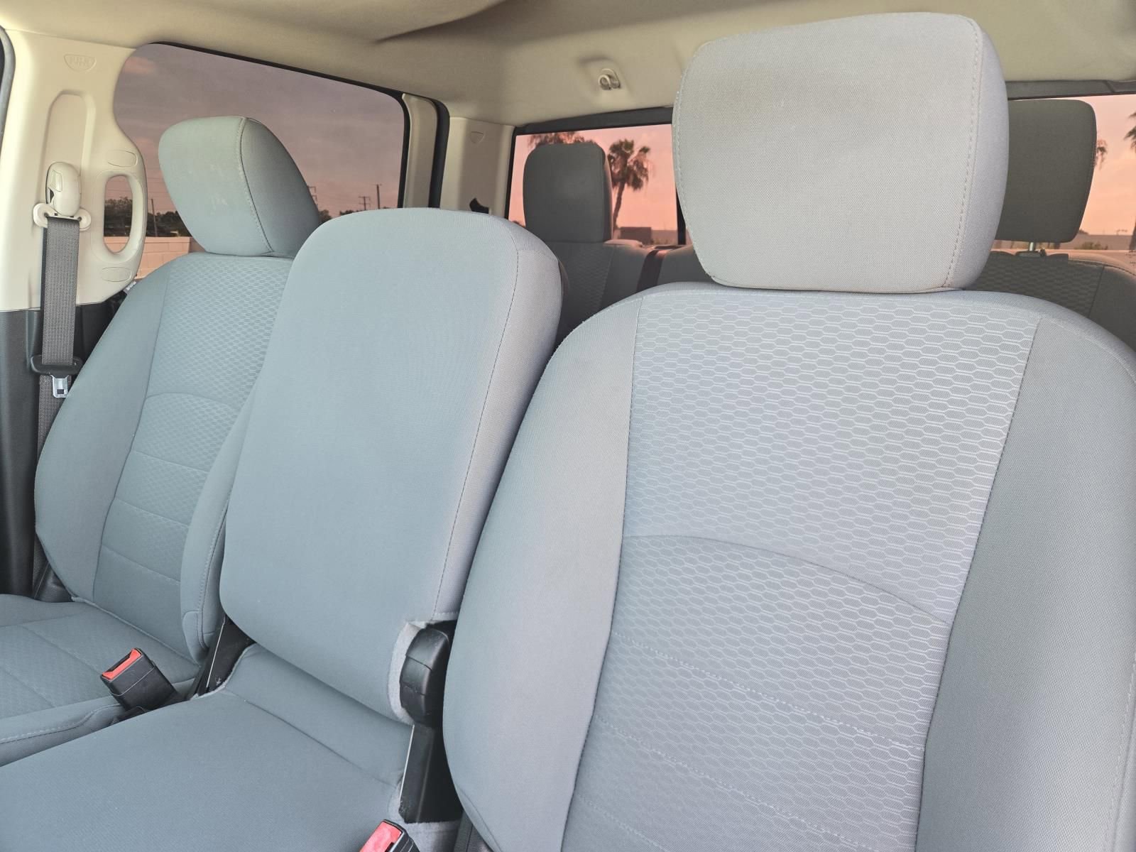 Used 2020 RAM 1500 Classic SLT image 22