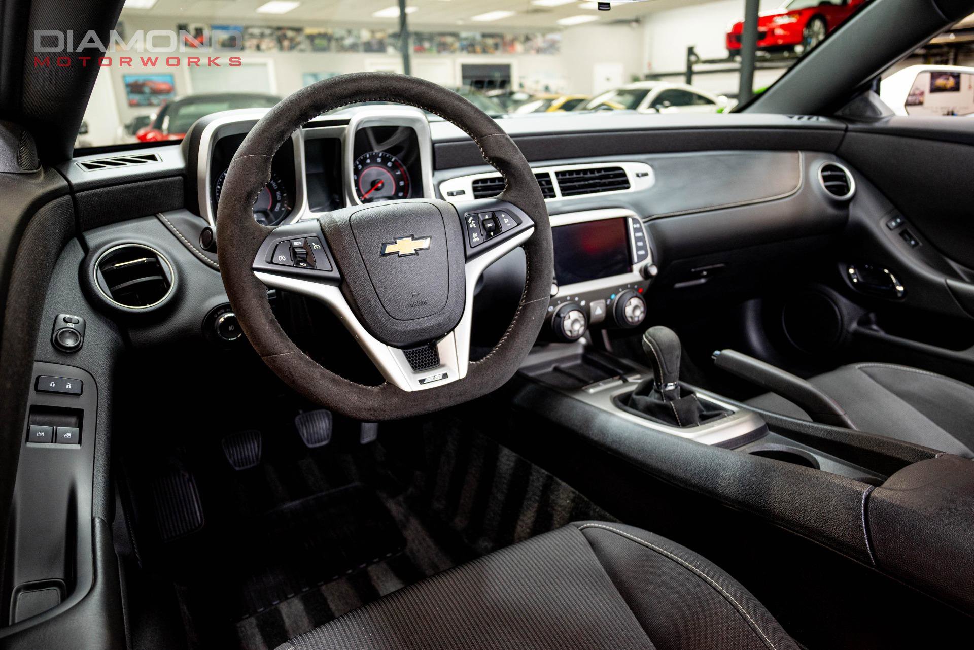 Used 2014 Chevrolet Camaro SS w/ SS Performance Package RWD image 13