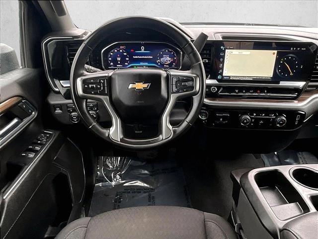 Used 2024 Chevrolet Silverado 3500 LT AWD/4WD image 6