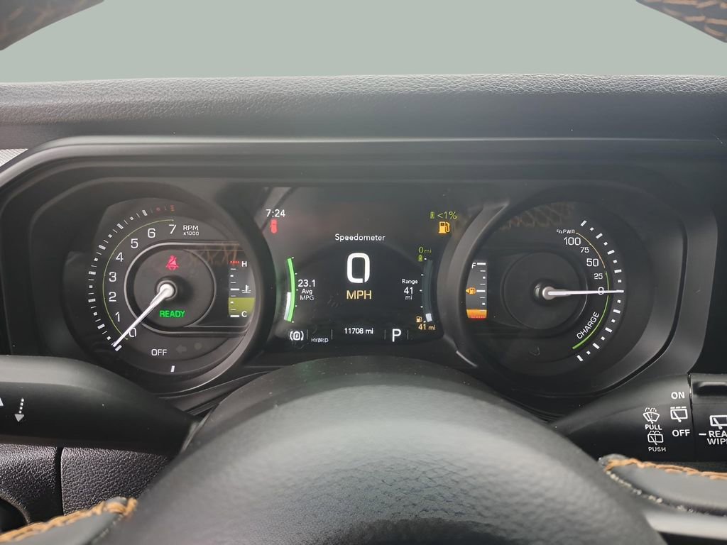 Used 2024 Jeep Wrangler Unlimited AWD/4WD image 14