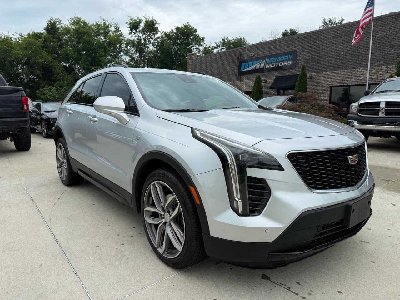 Used 2020 Cadillac XT4 Sport FWD image 3