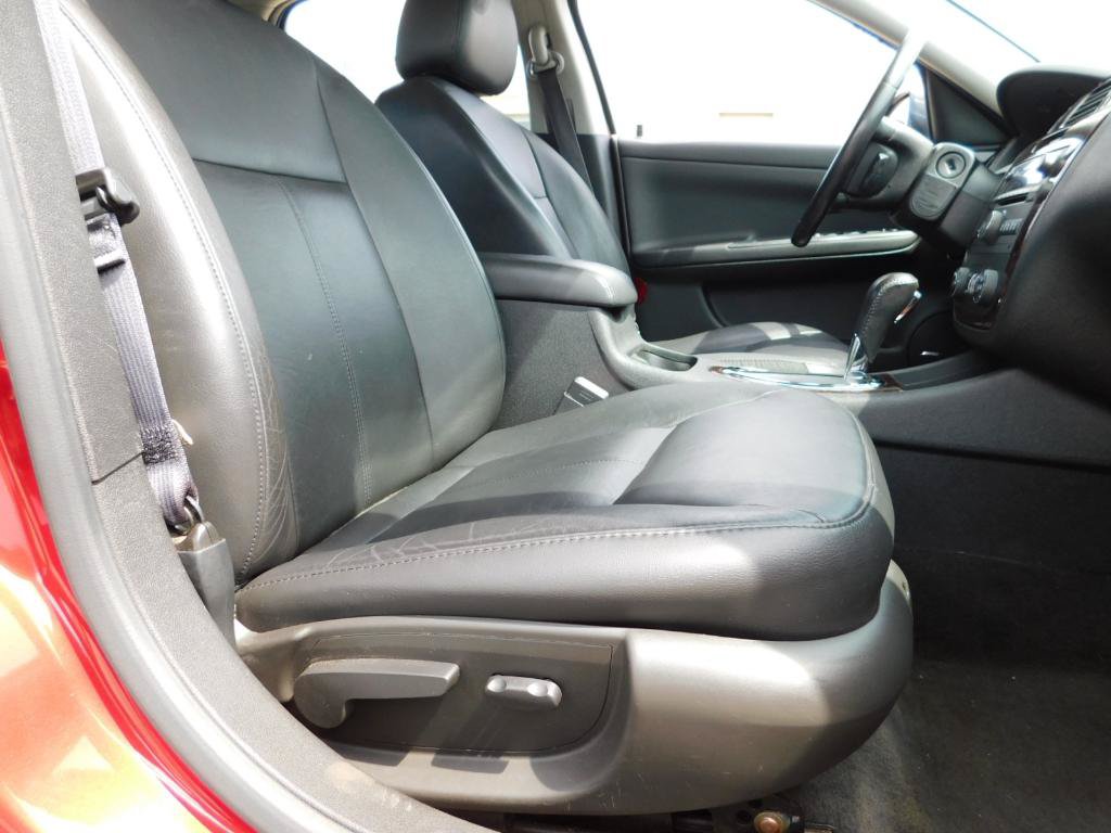 Used 2014 Chevrolet Impala LTZ FWD image 13