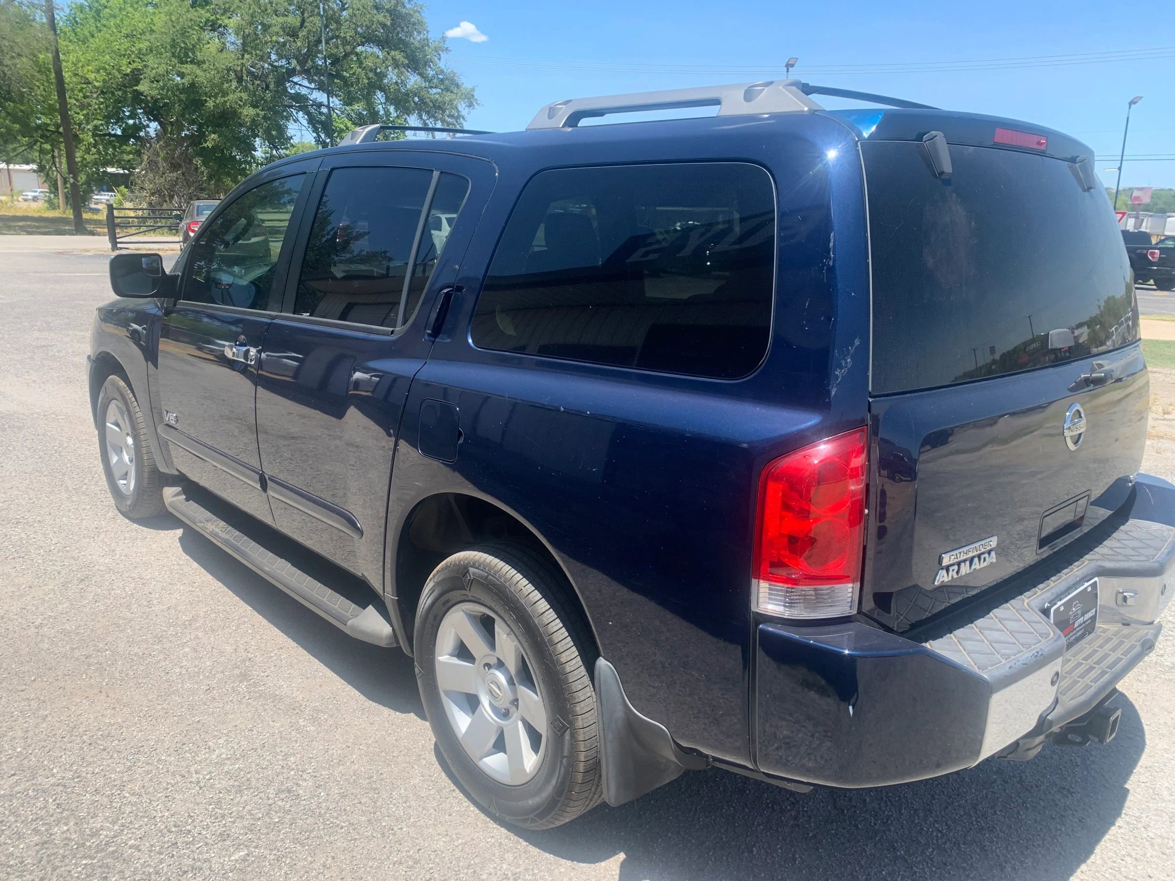 Used 2006 Nissan Armada LE image 3