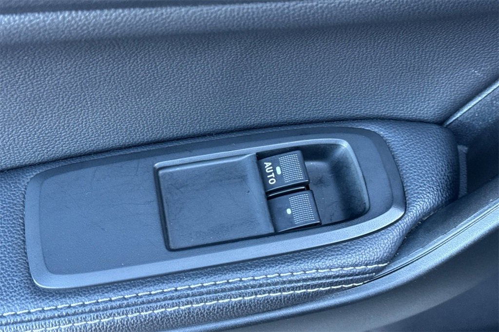 Used 2019 Ford Ranger Lariat w/ Equipment Group 501A Mid image 15