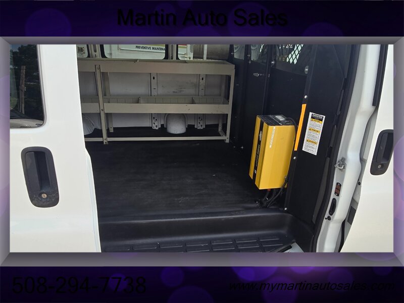 Used 2010 Chevrolet Express 1500 AWD w/ Power Package image 9