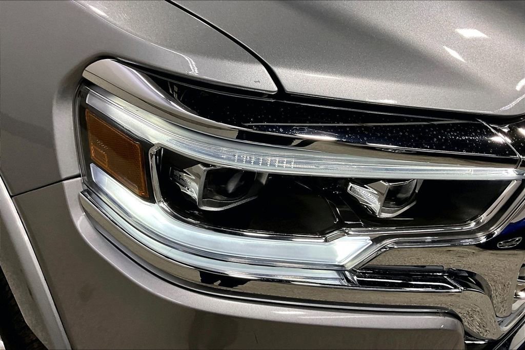 Used 2022 RAM 1500 Limited image 32