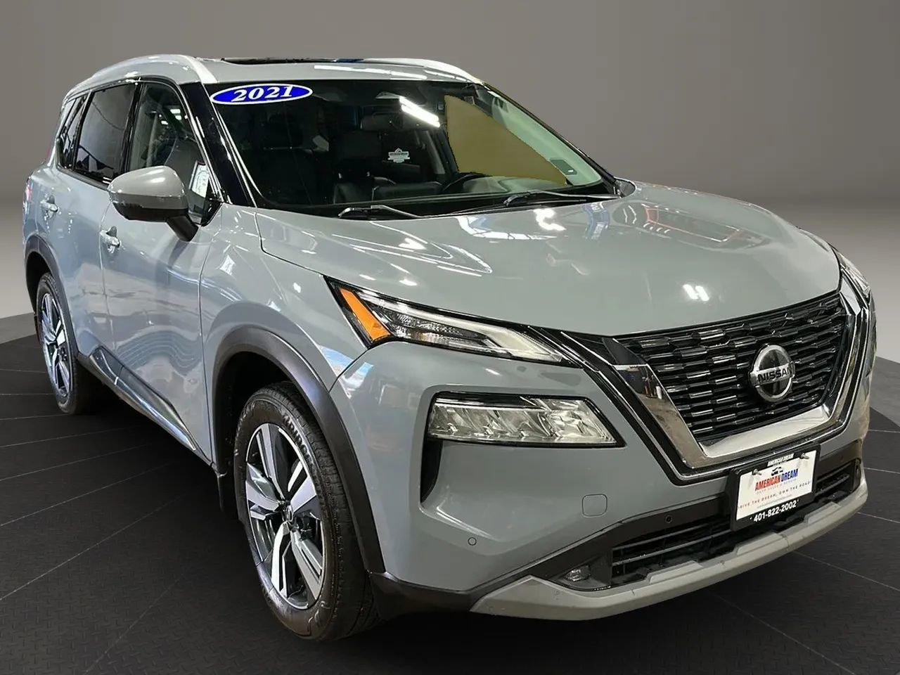 Used 2021 Nissan Rogue SL w/ Premium Package image 7