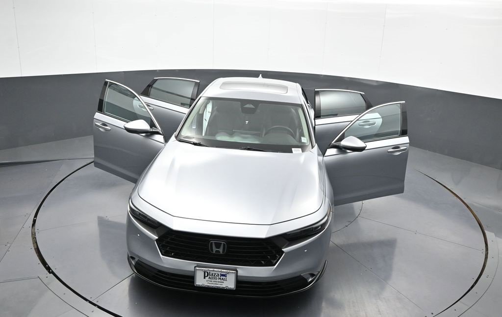Used 2023 Honda Accord EX-L image 45