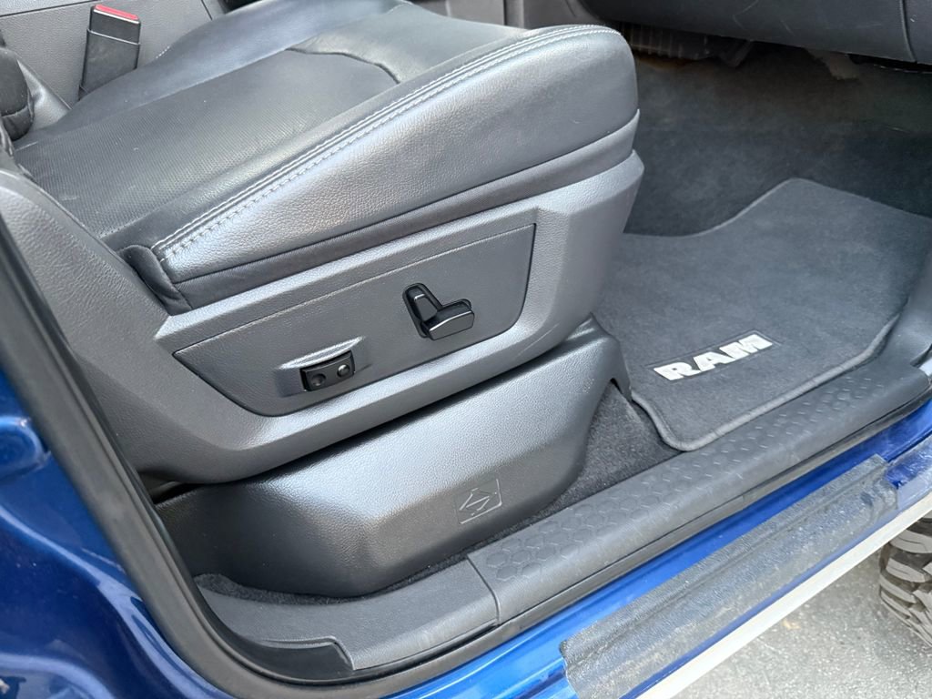 Used 2010 Dodge Ram 3500 Truck Laramie w/ Protection Group image 19