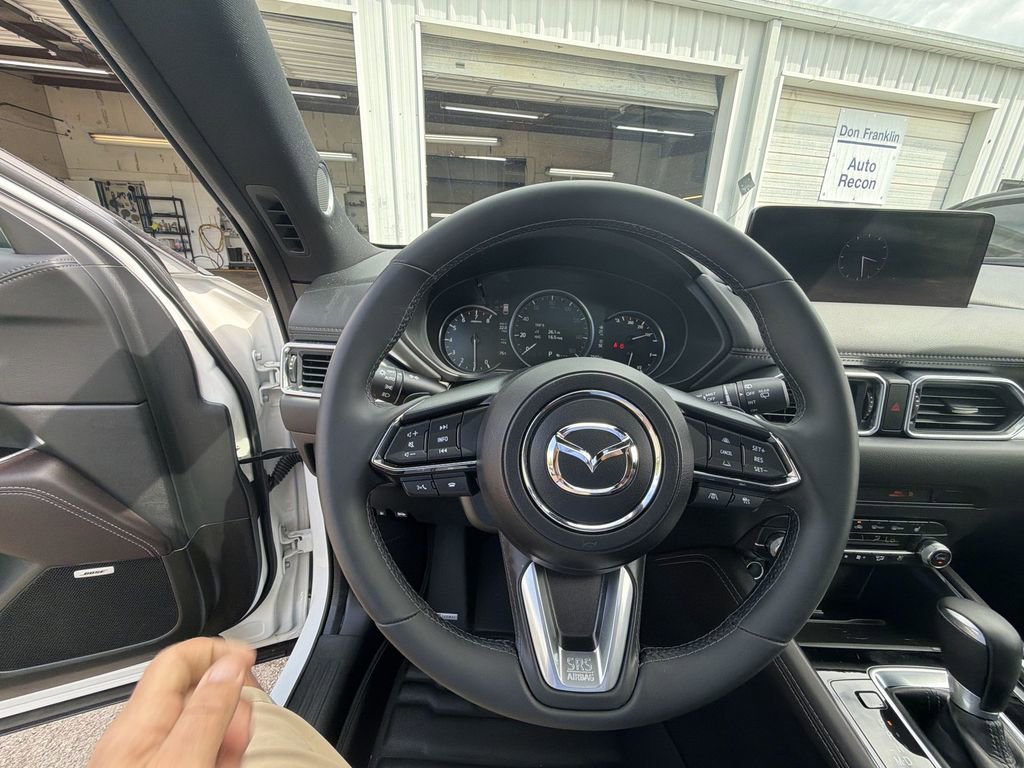Used 2025 MAZDA CX-5 Signature AWD/4WD image 14