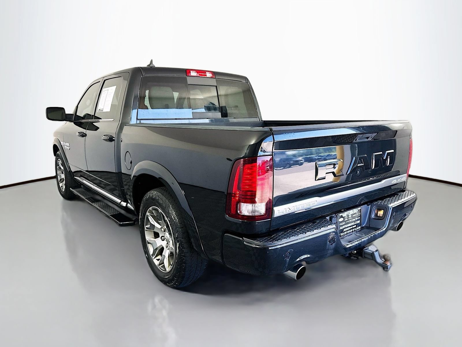 Used 2018 RAM 1500 Limited AWD/4WD image 5