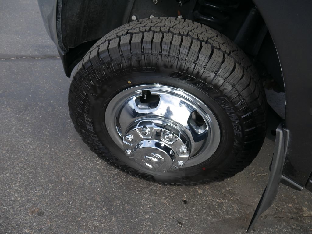 Certified 2024 RAM 3500 Tradesman w/ Chrome Appearance Group image 14