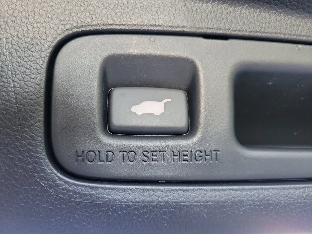 Certified 2025 Honda CR-V Sport Touring image 12