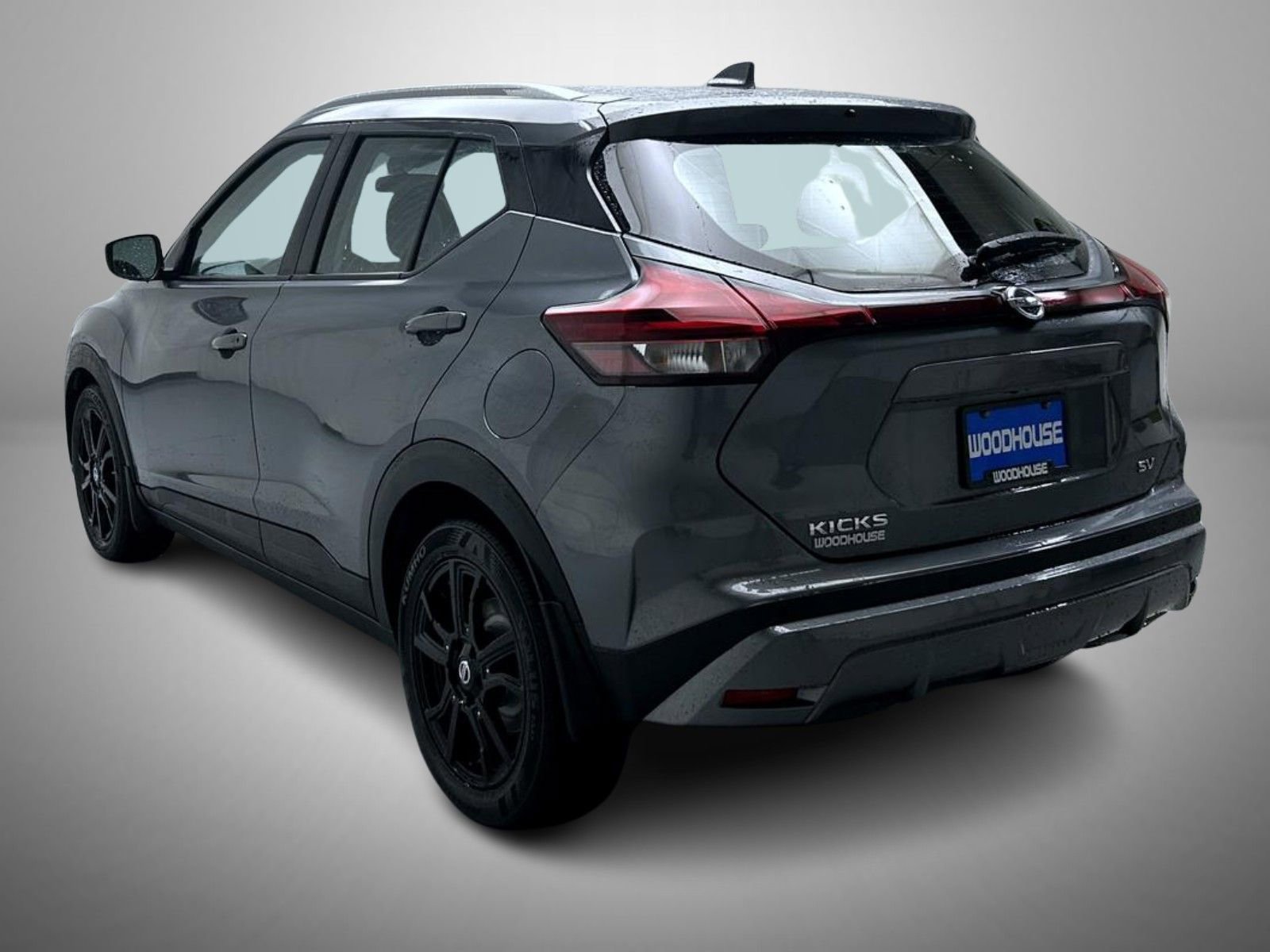 Used 2021 Nissan Kicks SV image 7