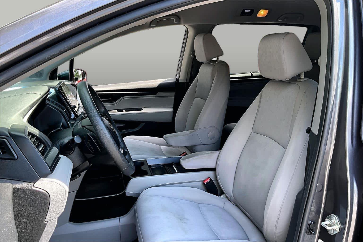 Used 2020 Honda Odyssey EX image 8