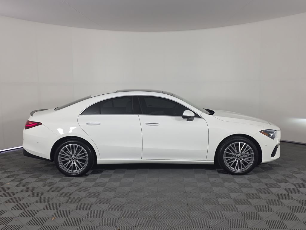 Used 2025 Mercedes-Benz CLA 250 image 8