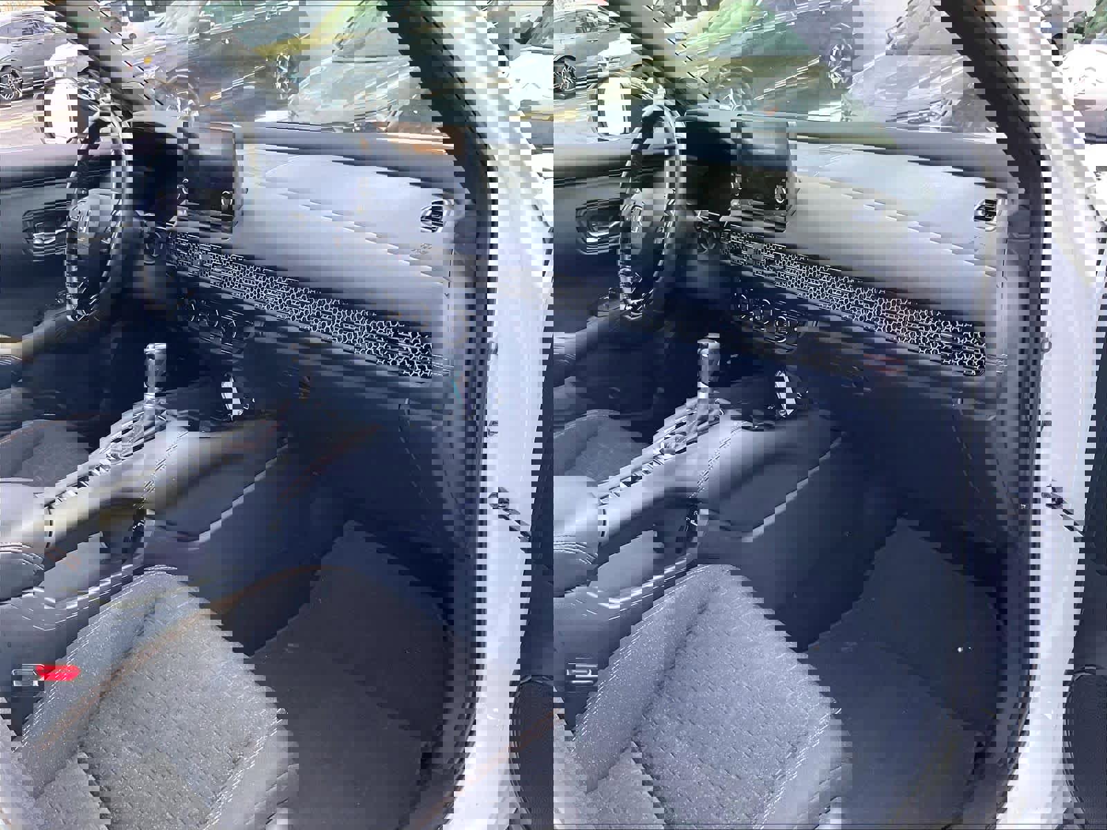 Used 2023 Honda HR-V Sport image 17