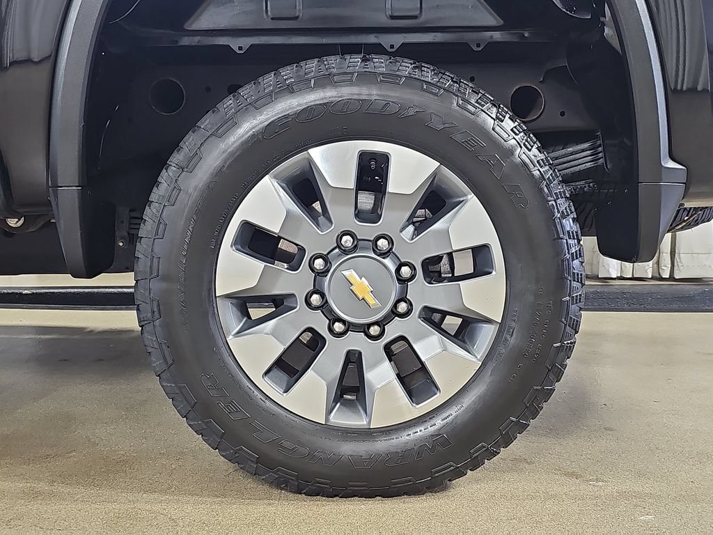 Certified 2025 Chevrolet Silverado 2500 Custom w/ Custom Value Package AWD/4WD image 37
