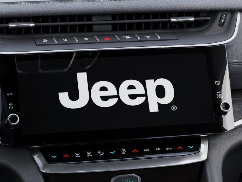 New 2026 Jeep Grand Cherokee Altitude image 14