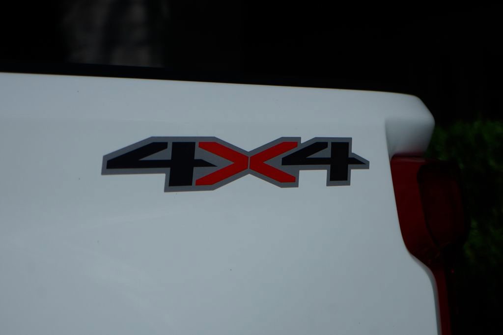 Used 2024 Chevrolet Silverado 2500 Custom w/ Custom Convenience Package image 51