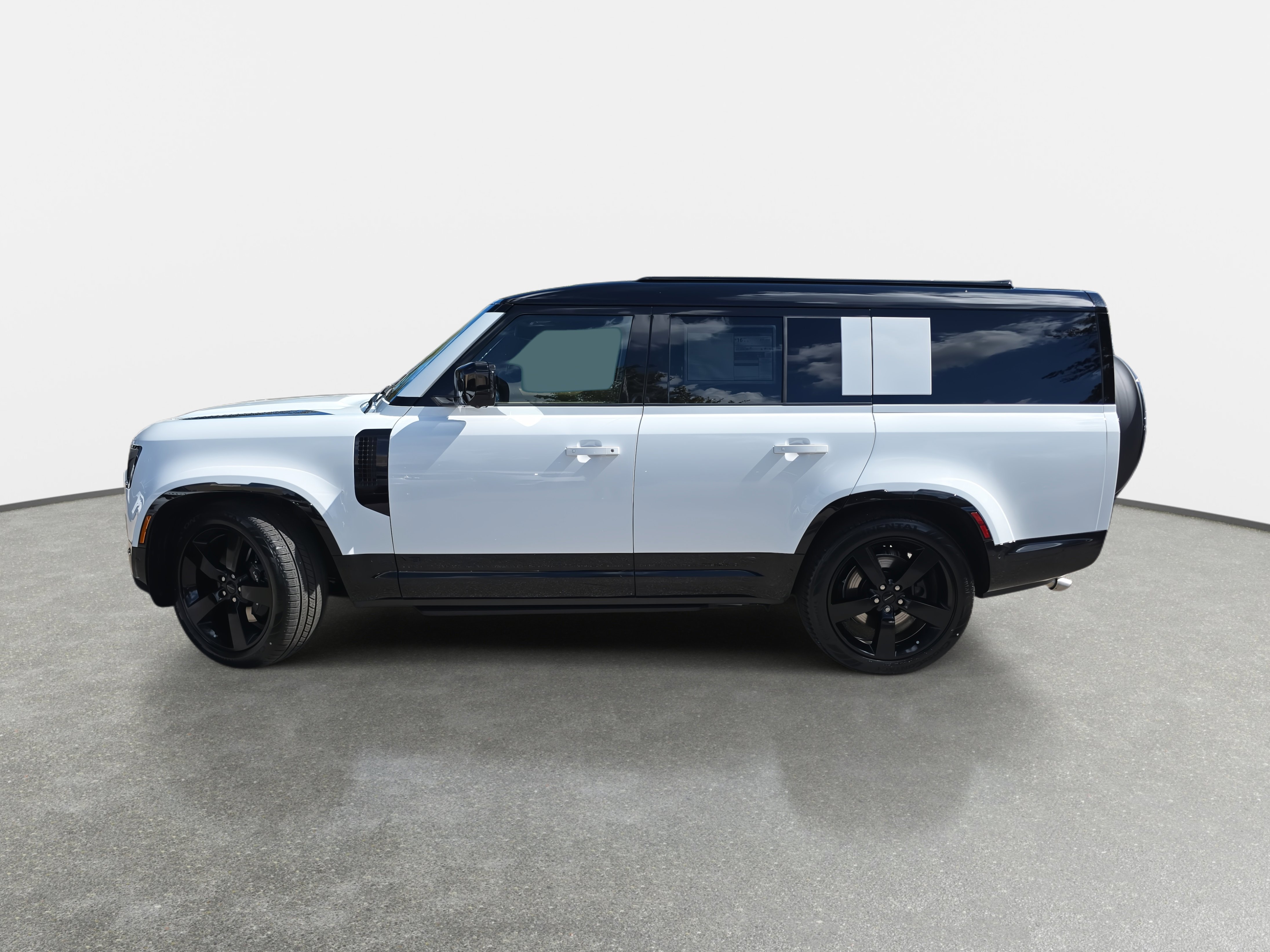 New 2026 Land Rover Defender 130 V8 image 8