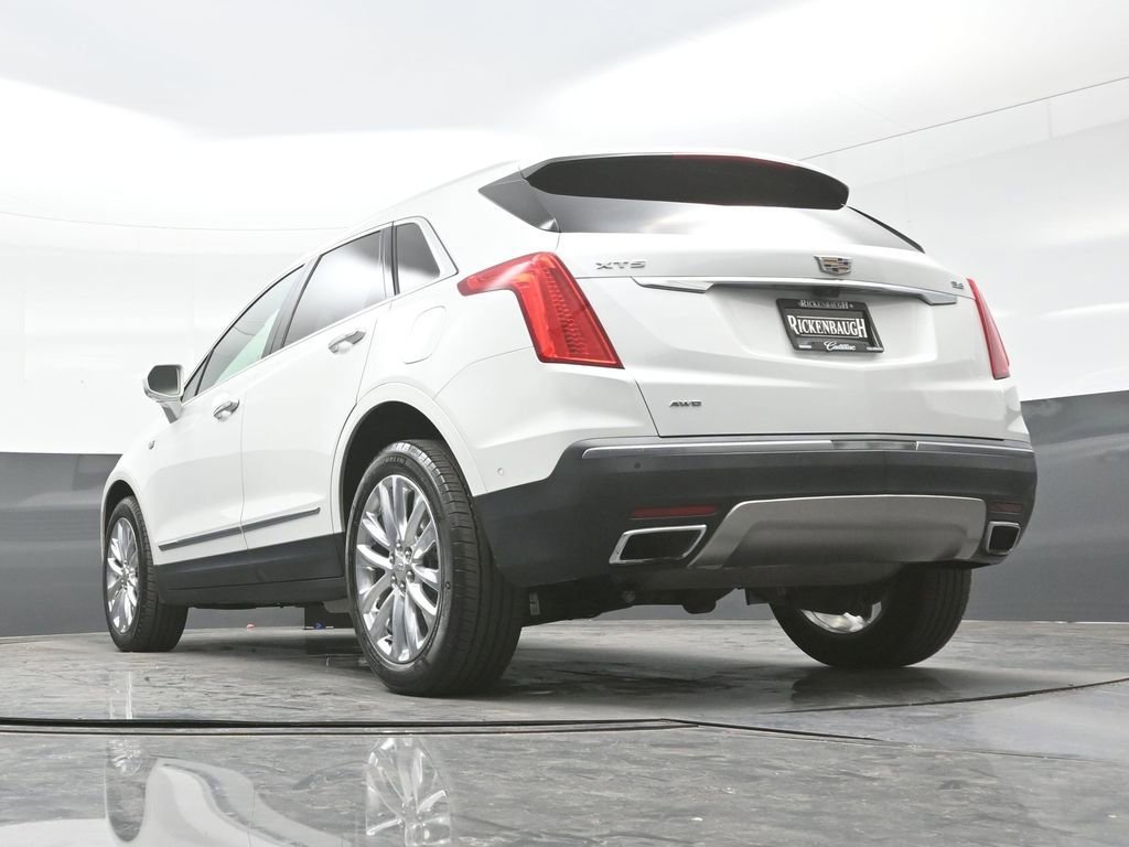 Used 2017 Cadillac XT5 Platinum w/ Driver Assist Package AWD/4WD image 22