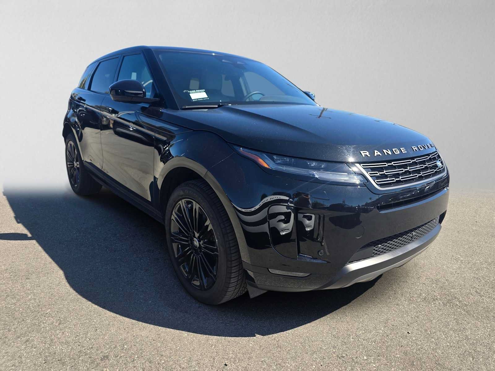 Used 2026 Land Rover Range Rover Evoque S AWD/4WD image 7