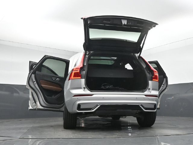 Used 2023 Volvo XC60 T8 Plus w/ Protection Package Premier AWD/4WD image 54