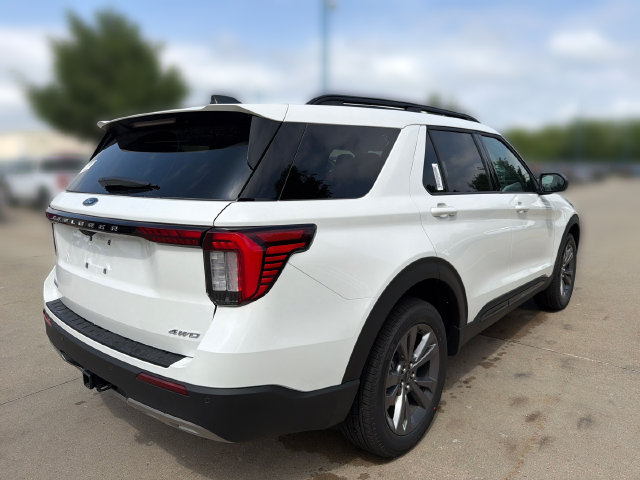 New 2026 Ford Explorer Active w/ Active Comfort Package AWD/4WD image 6