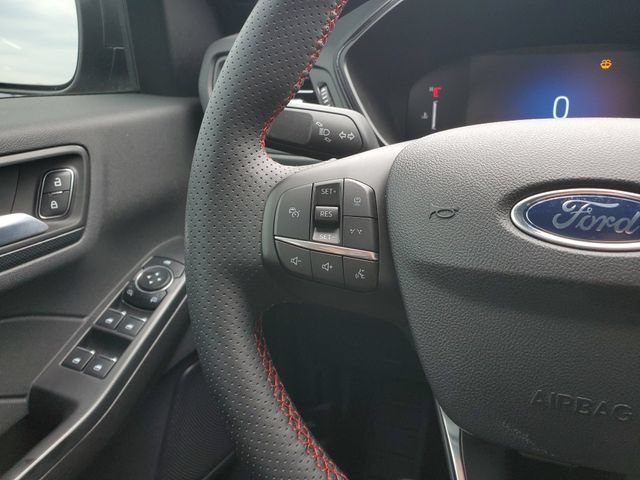 Used 2024 Ford Escape ST-Line w/ Tech Pack #1 AWD/4WD image 13