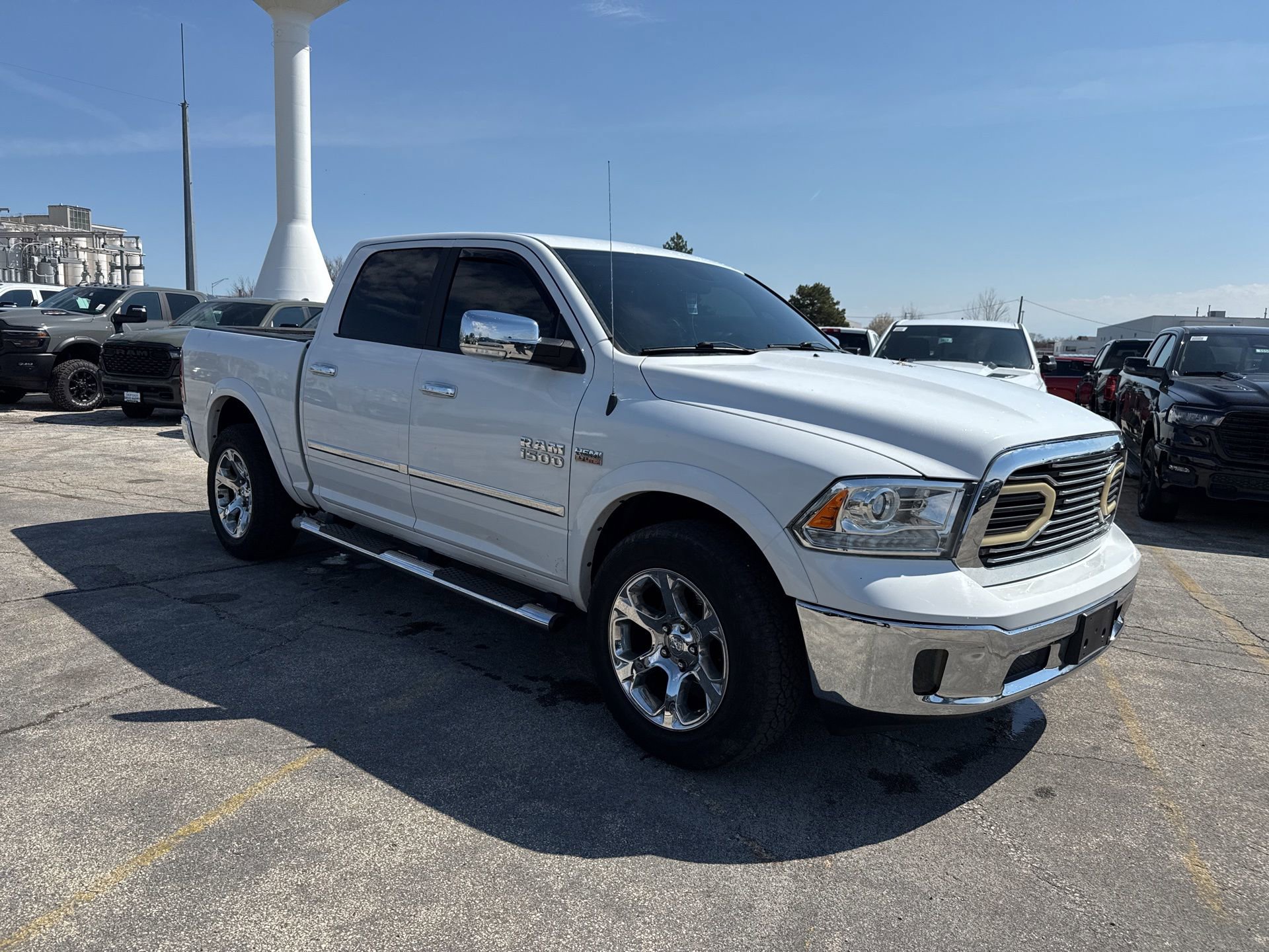 Used 2017 RAM 1500 Laramie w/ Convenience Group image 4