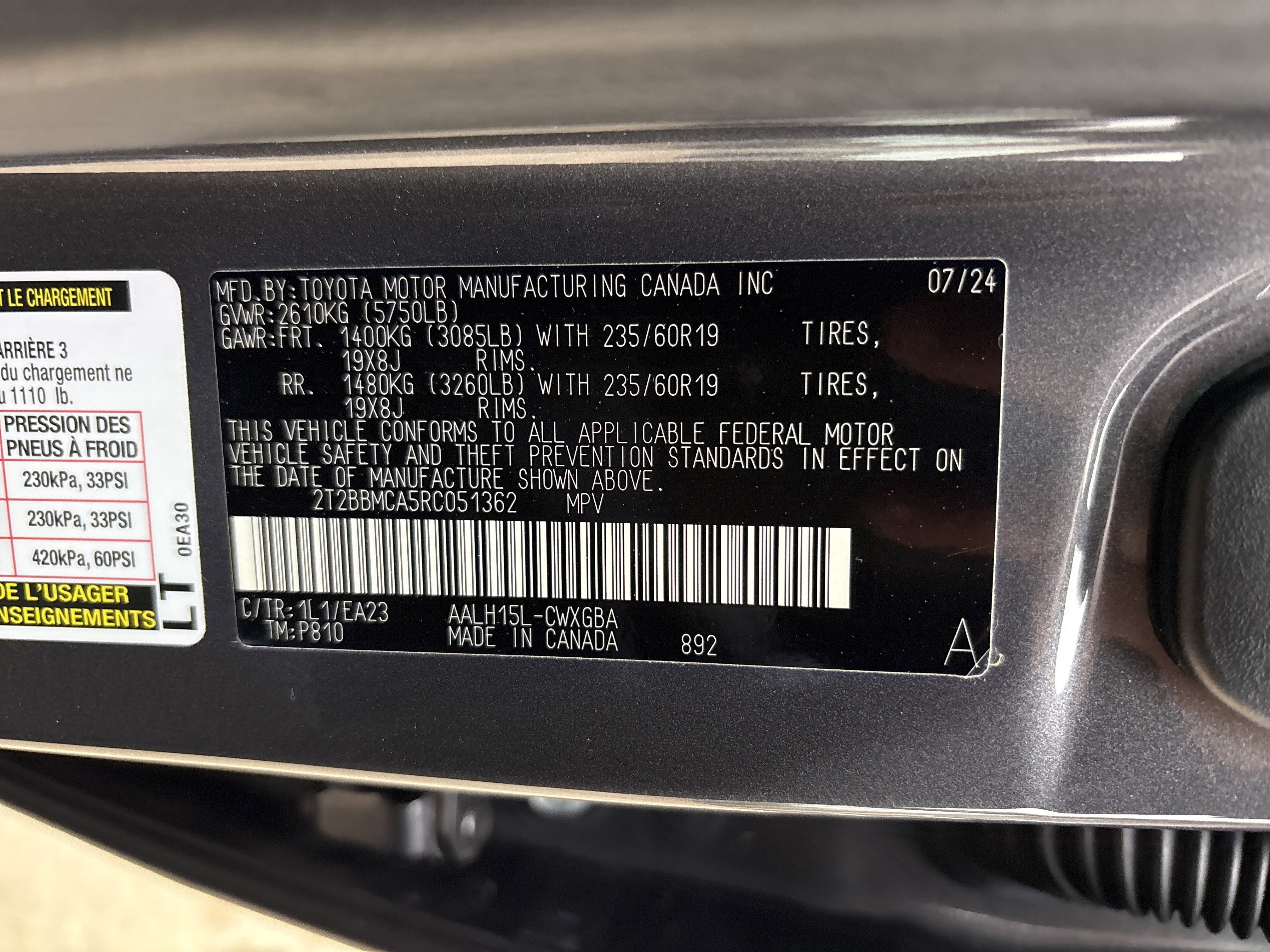 Used 2024 Lexus RX 350h w/ Cold Area Package AWD/4WD image 35