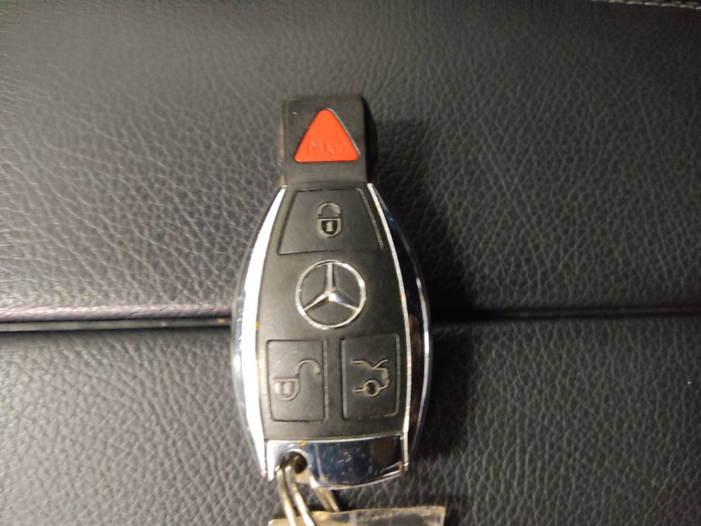 Used 2015 Mercedes-Benz C 400 4MATIC w/ Hands-Free Access Package image 32