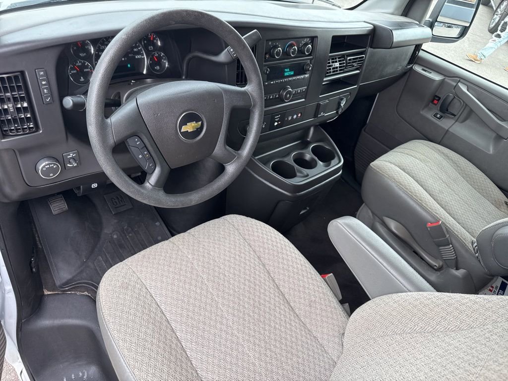 Used 2024 Chevrolet Express 3500 LS image 10