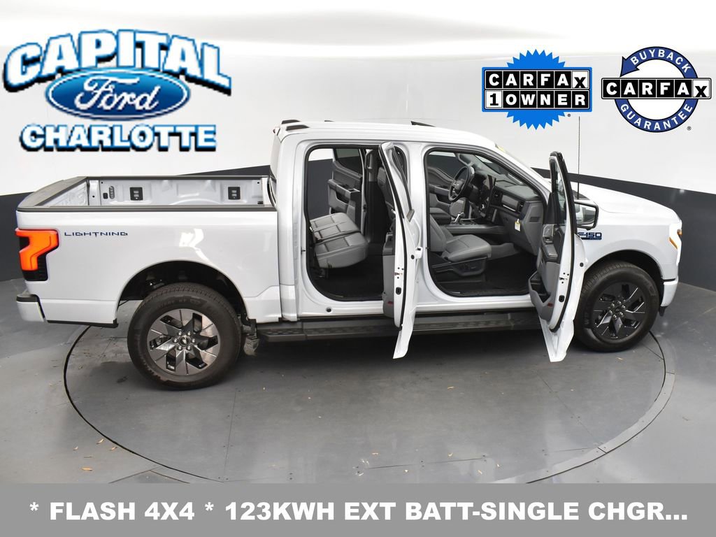 Used 2025 Ford F150 Lightning Flash image 32