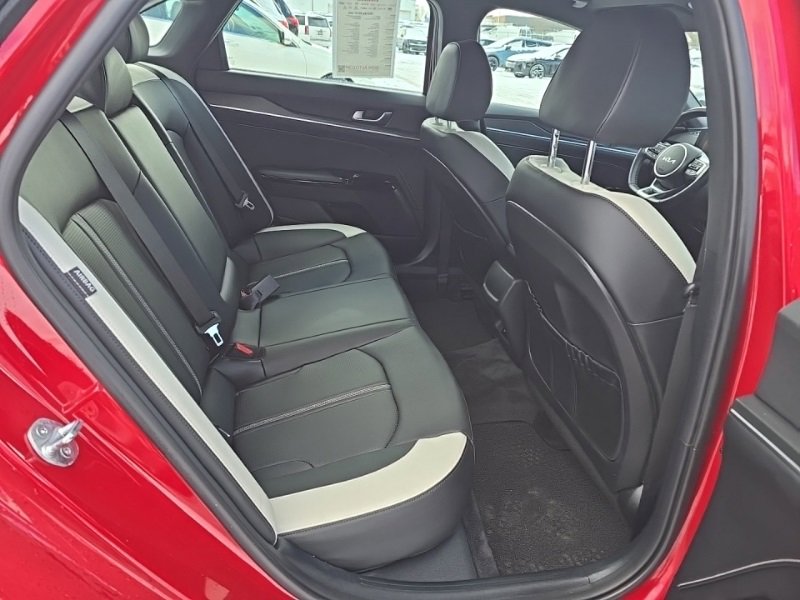 Certified 2025 Kia K5 GT-Line image 30