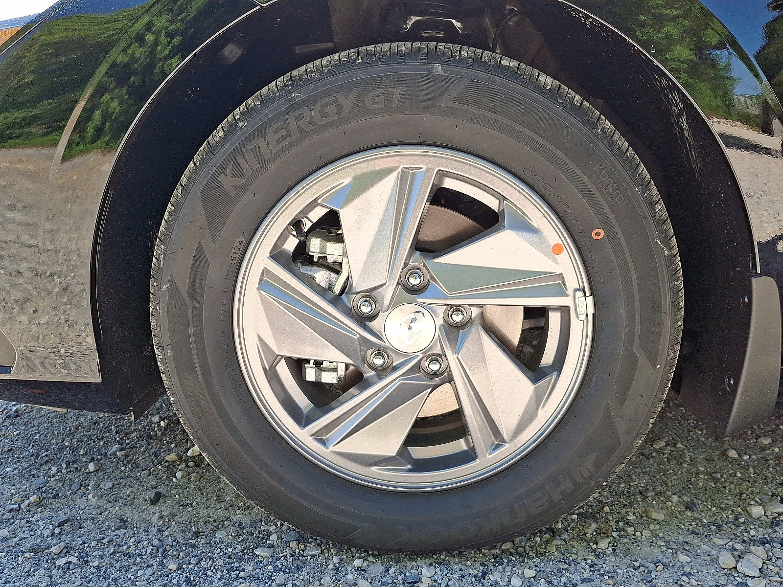 New 2025 Hyundai Elantra SE image 18