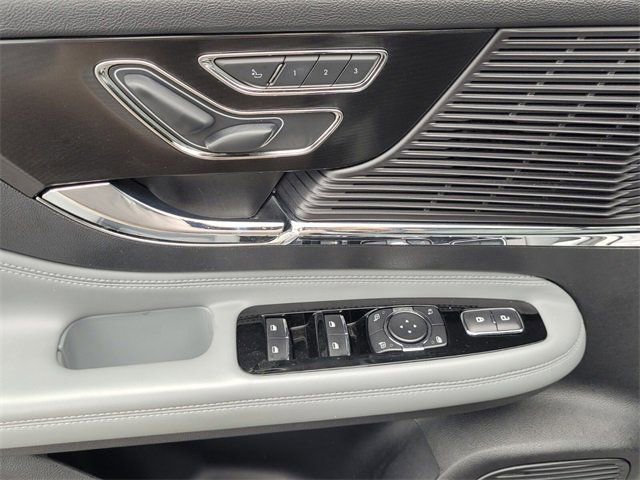 Used 2022 Lincoln Corsair Reserve w/ Elements Package image 11