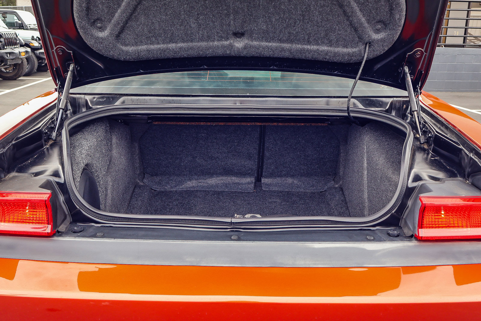 Used 2013 Dodge Challenger SXT Plus image 14