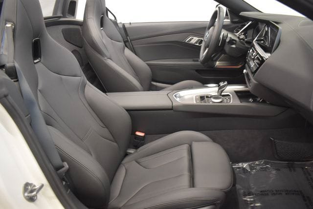 Used 2022 BMW Z4 sDrive30i w/ Premium Package 2 RWD image 19