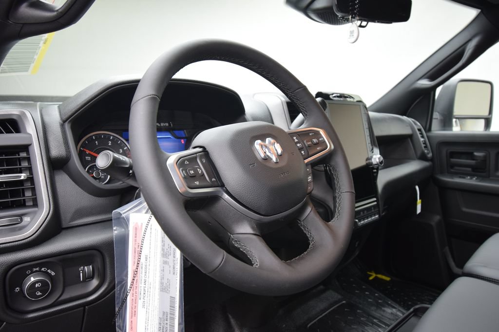 New 2026 RAM 5500 Tradesman AWD/4WD image 36