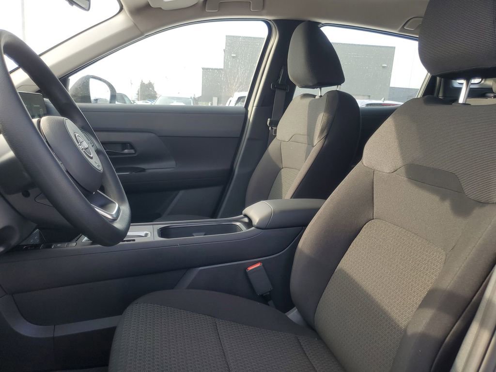 New 2026 Nissan Kicks S image 11